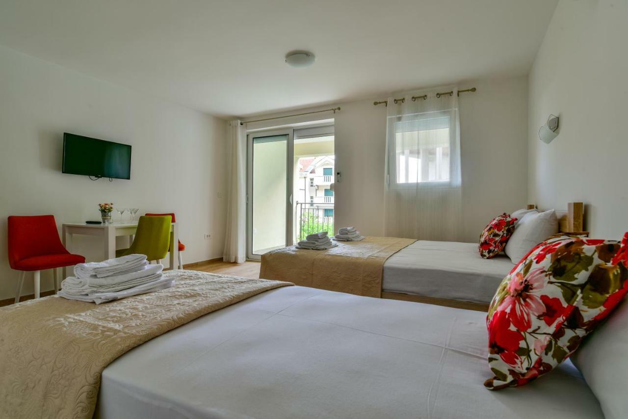 Apartmani Marina Kopitovic Petrovac Eksteriør billede