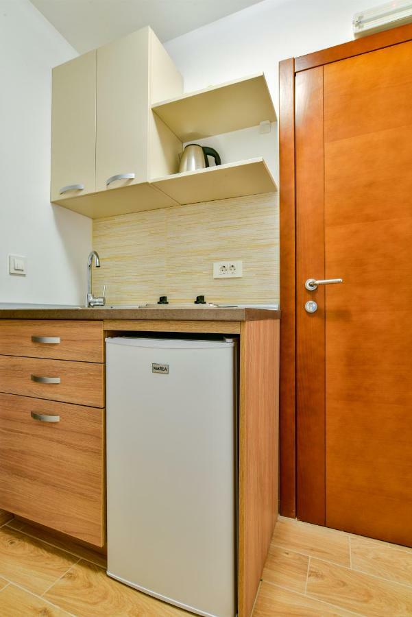 Apartmani Marina Kopitovic Petrovac Eksteriør billede